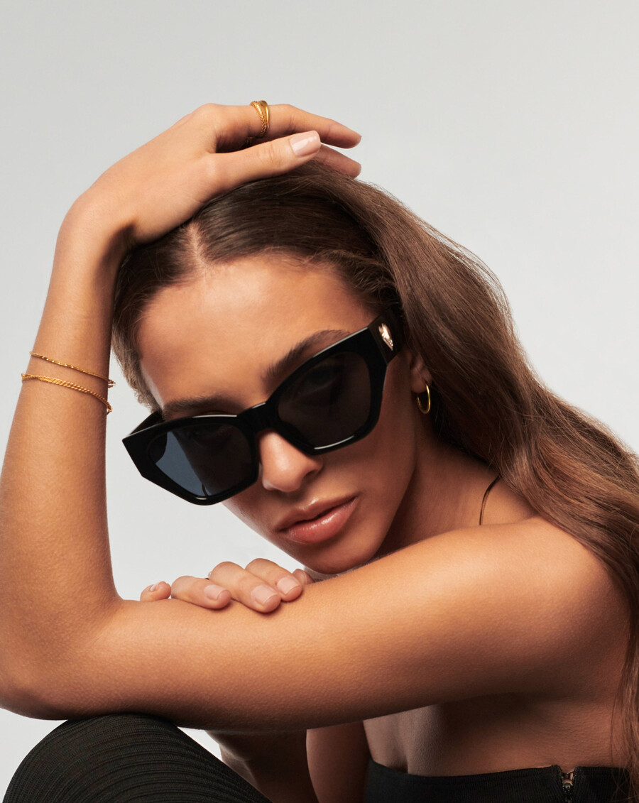 accessoires pour lunettes de soleil œil de chat le specs venus