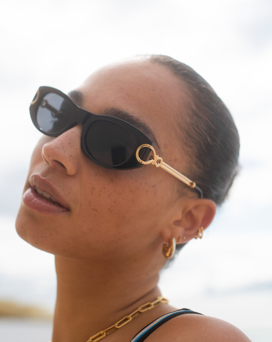 lunettes de soleil ovales le specs hydrus link