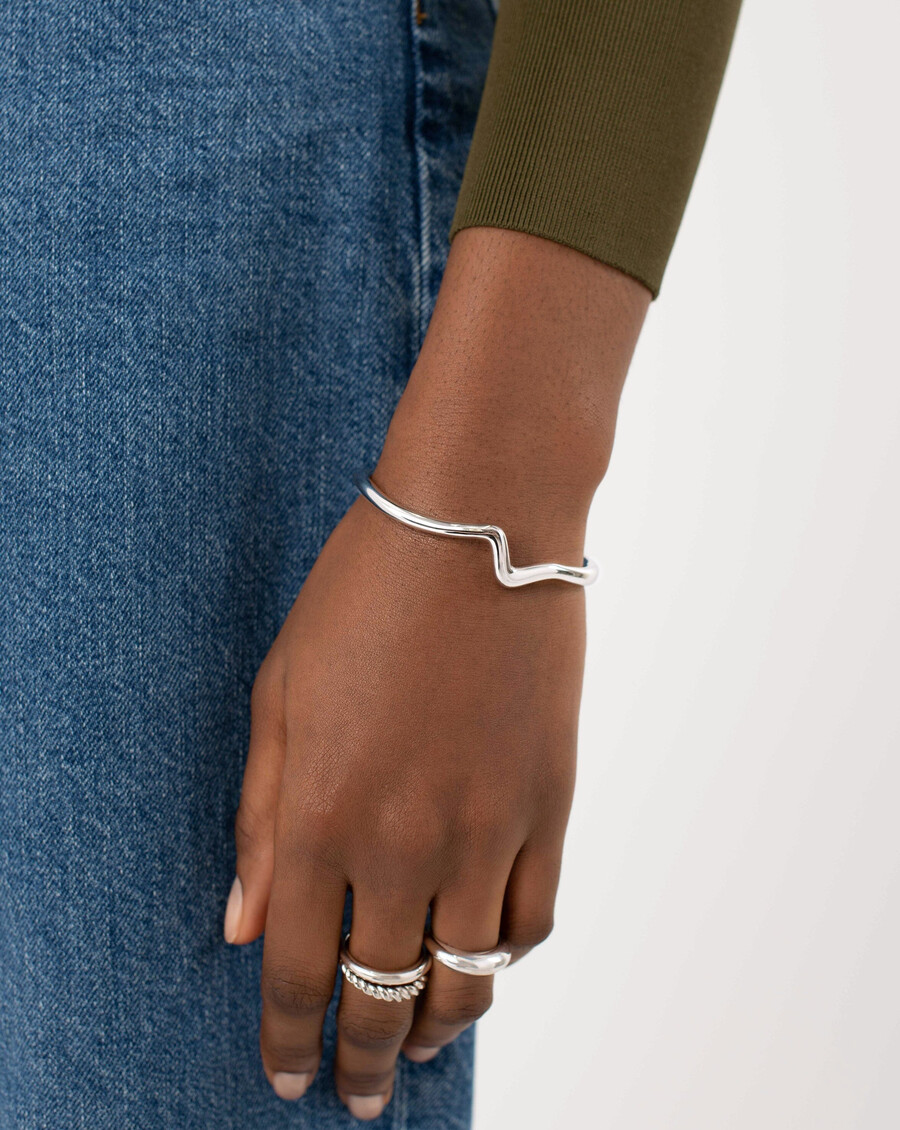bracelet manchette en argent molten wave