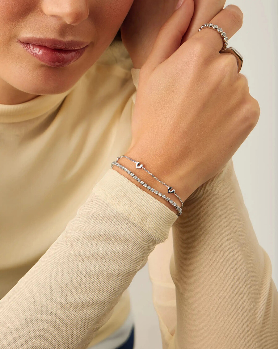 bracelet à breloques mini cœur fondu