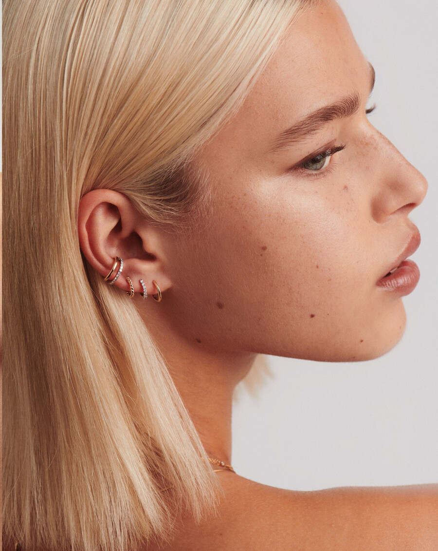 boucles doreilles créoles simples classiques et fines