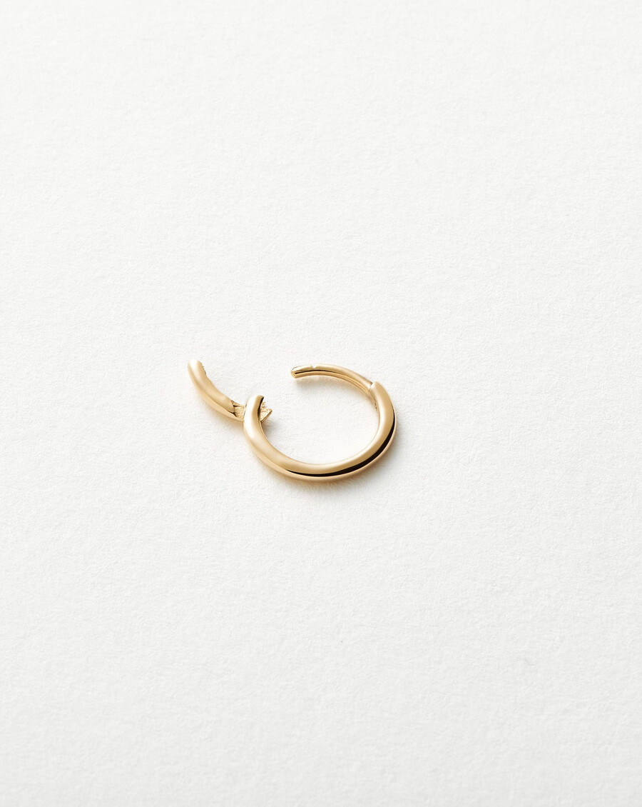 boucles doreilles créoles simples classiques et fines