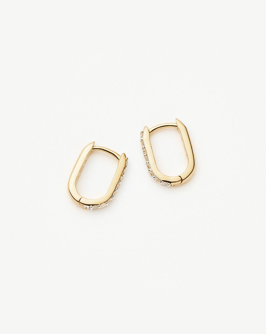 boucles doreilles créoles ovales miniatures en or massif 14 carats serties de diamants