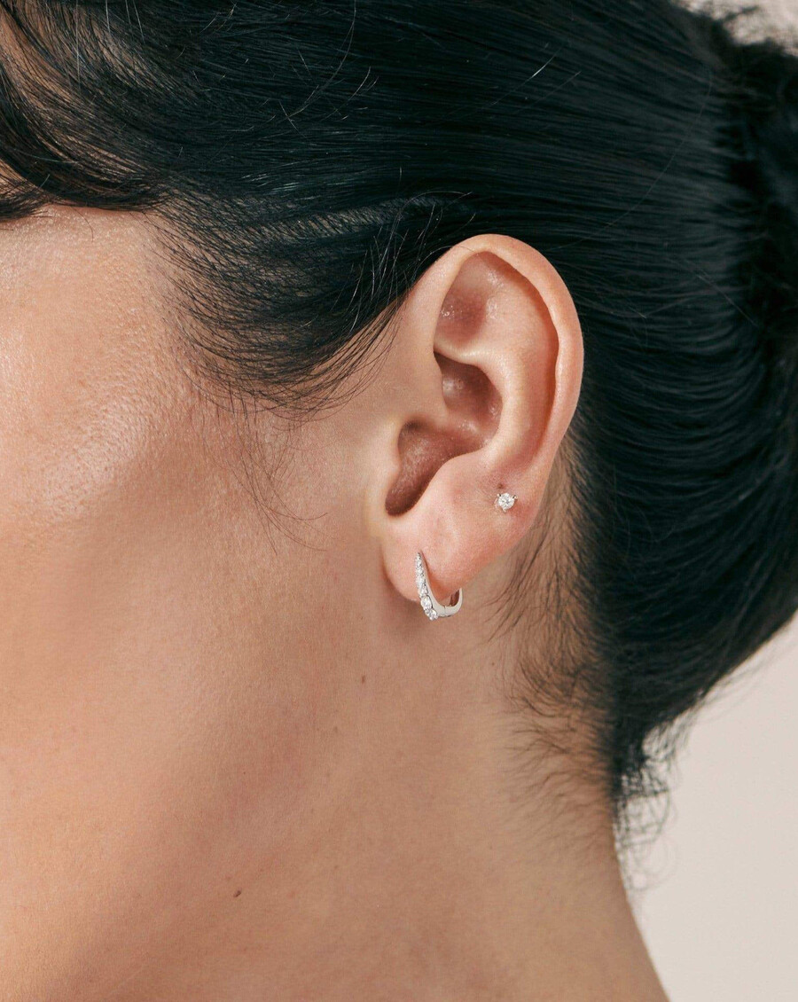boucles doreilles créoles fine claw huggies - or blanc 14 carats et diamants