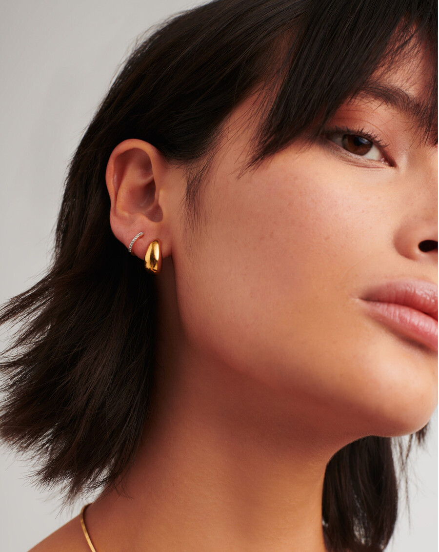 ensemble de boucles doreilles pavées en forme de dôme