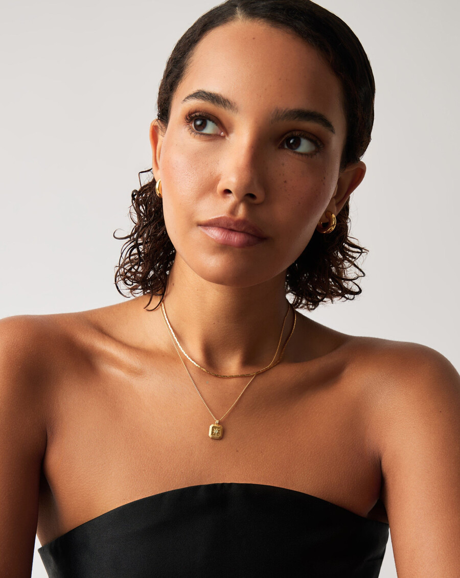 collier pendentif pierre de naissance de mars