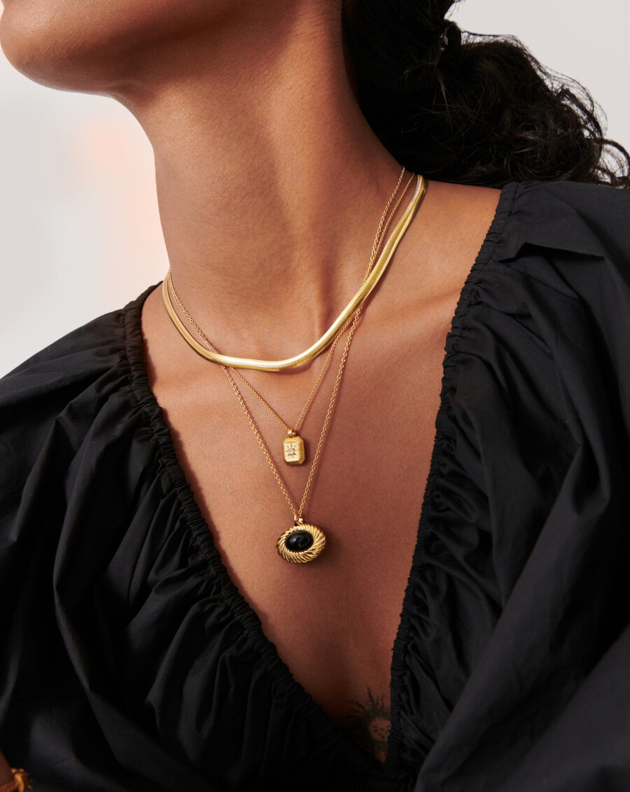 collier à chaîne serpent plate