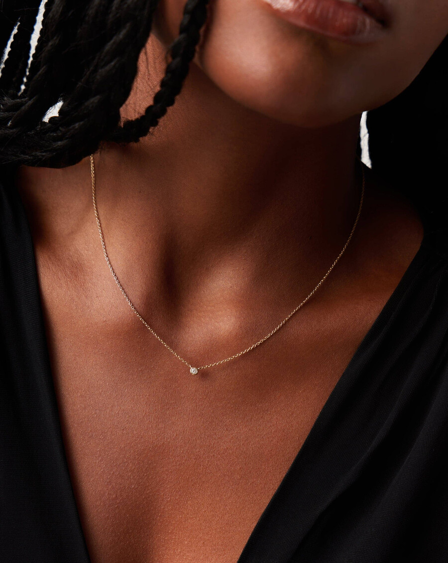 collier pendentif solitaire en or massif 14 carats avec diamant