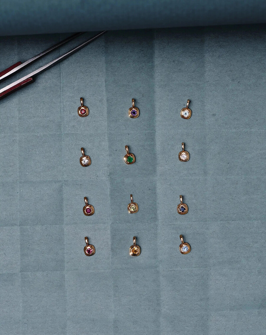 collier pendentif en or massif 14 carats avec pierre de naissance de mars