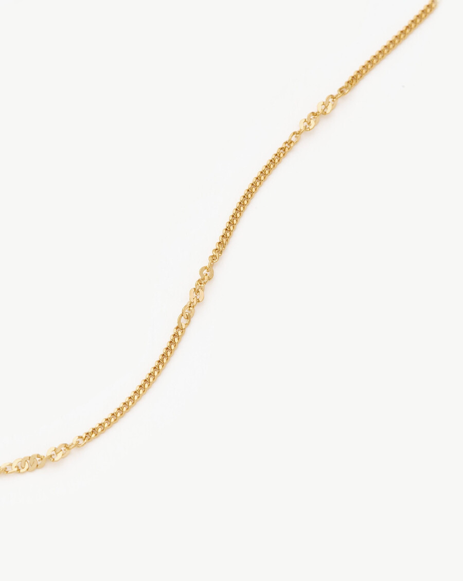 collier ras du cou à maillons gourmette fins torsadés