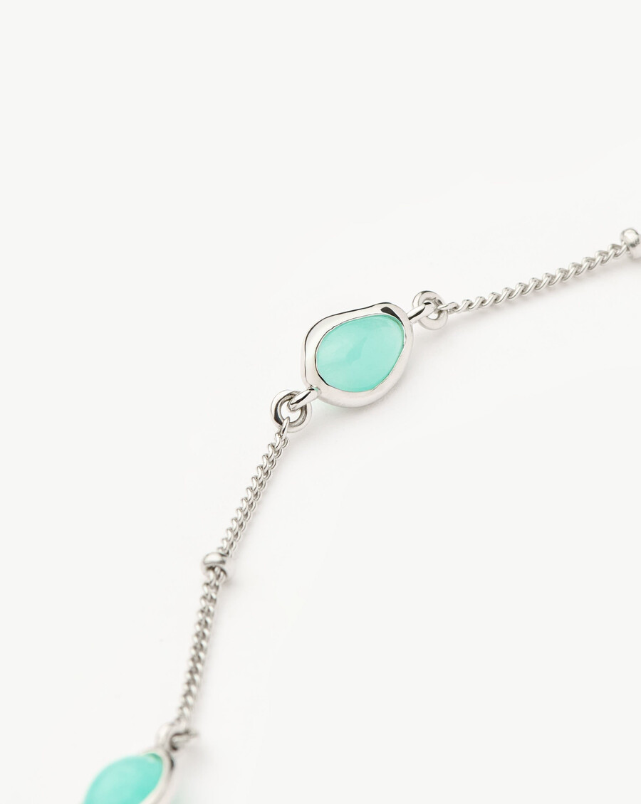 collier ras-de-cou argenté avec pendentif en pierre précieuse magma et pendentif ras-de-cou en pierre de magma