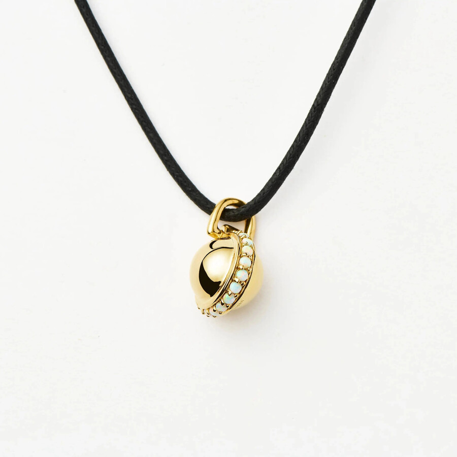 collier avec pendentif en opaline