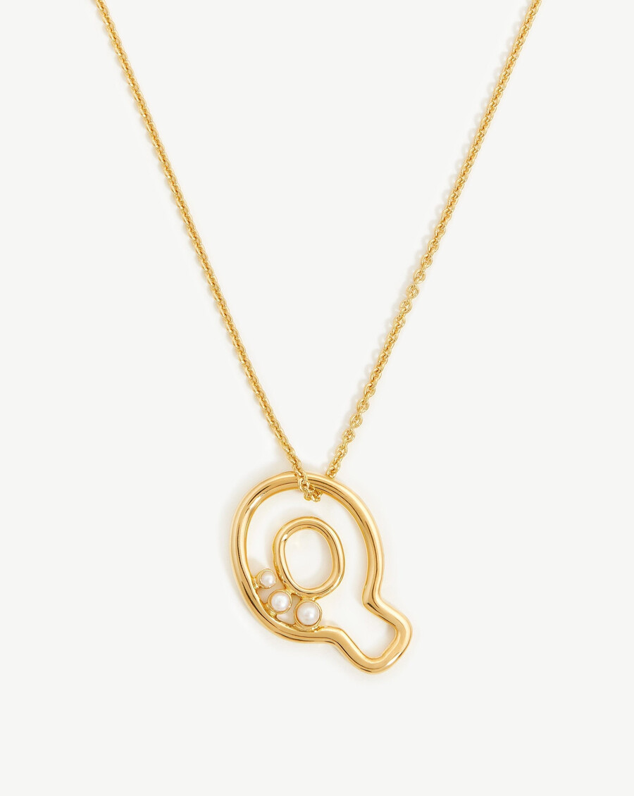 collier pendentif initiale en perle épaisse - q