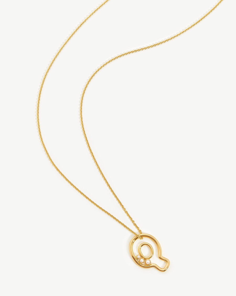 collier pendentif initiale en perle épaisse - q