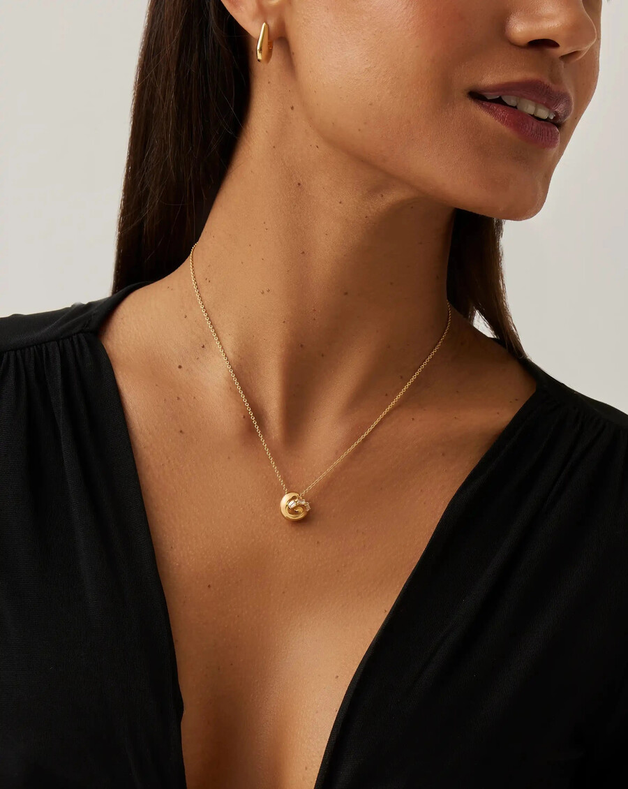 collier pendentif lucy williams pavé knot - or