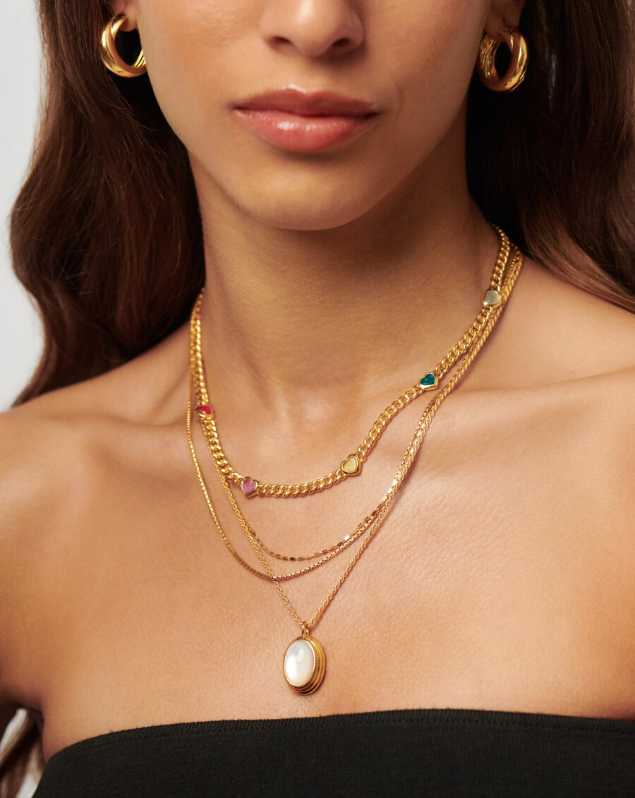 collier pendentif cœur en gelée et pierres précieuses barbiecore