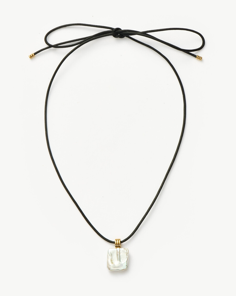 collier cordon avec pendentif perle carrée - or
