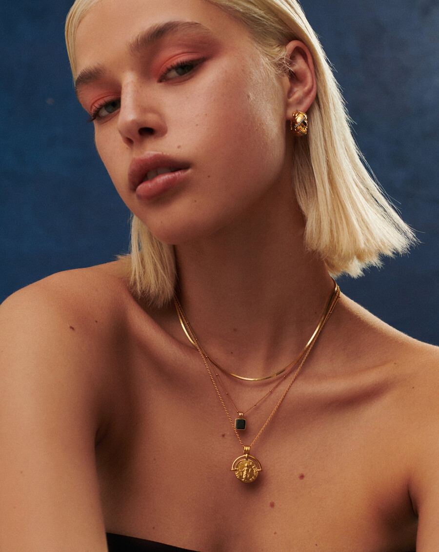 collier carré en onyx noir lucy williams