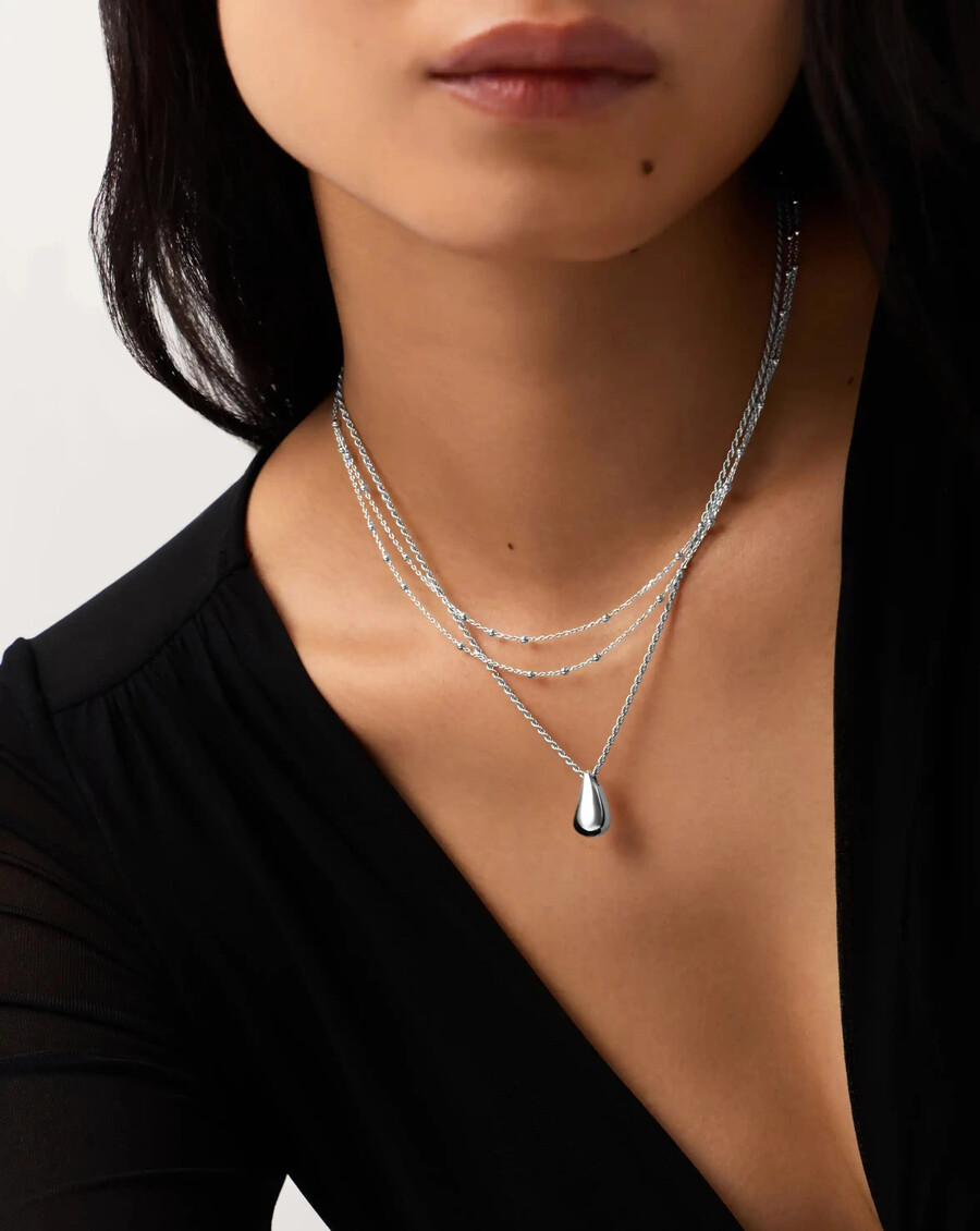 ensemble pendentif goutte savi et double collier