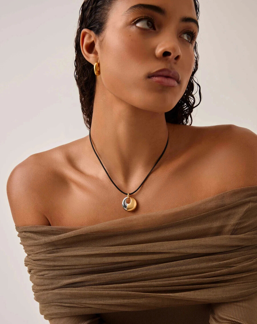 ensemble collier et pendentif galet sculptural