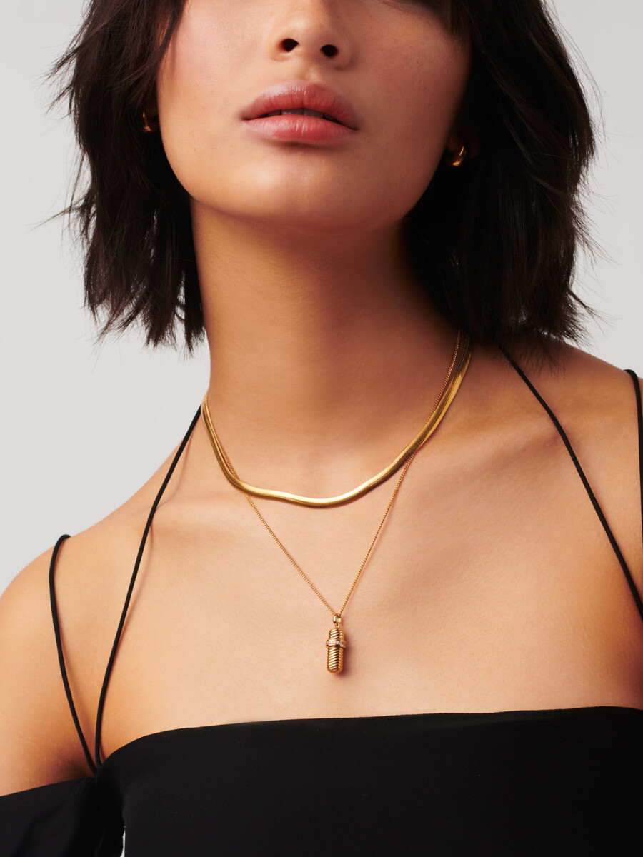 collier pendentif ridge avec message dans une bouteille