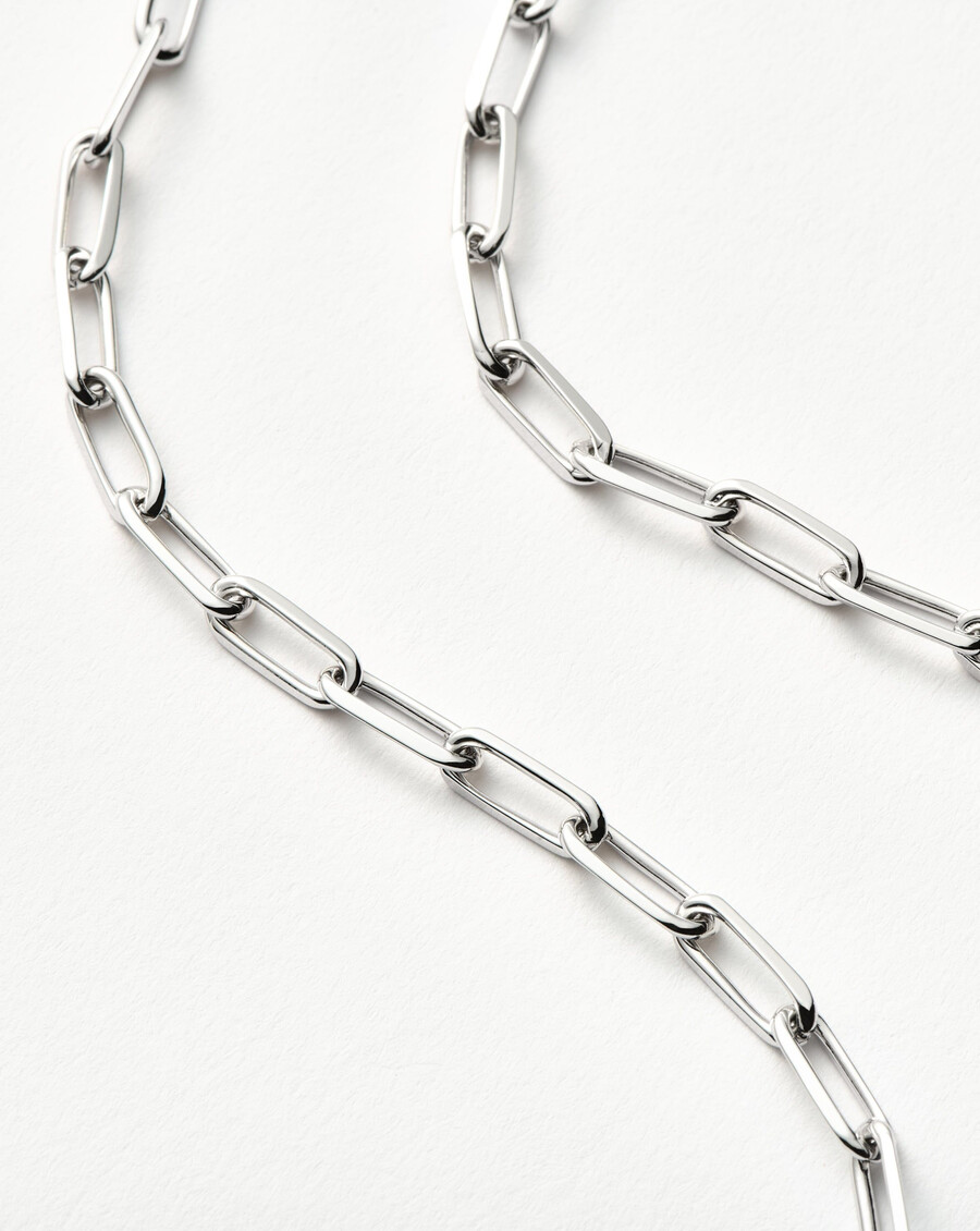 collier classique à mini chaîne courte en argent avec trombone