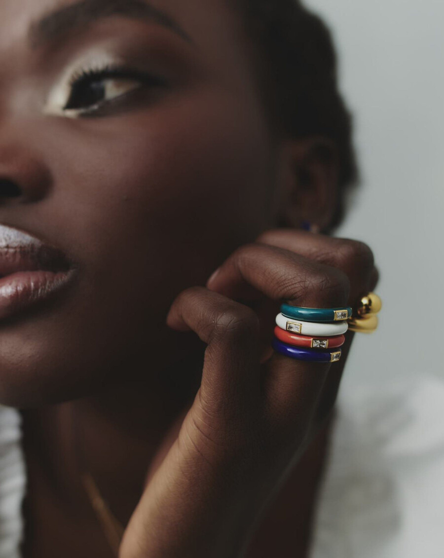 bague empilable en émail et pierre
