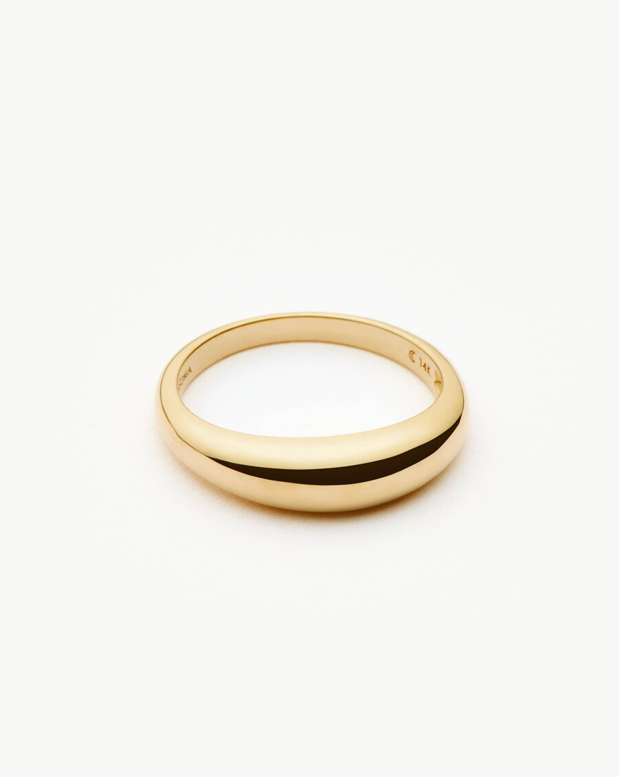 bague classique en forme de dôme en or massif 14 carats