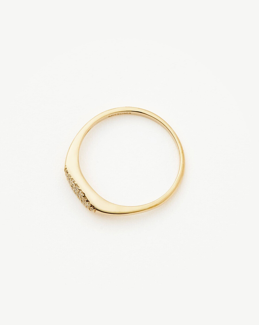 bague chevalière en or massif 14 carats sertie de diamants
