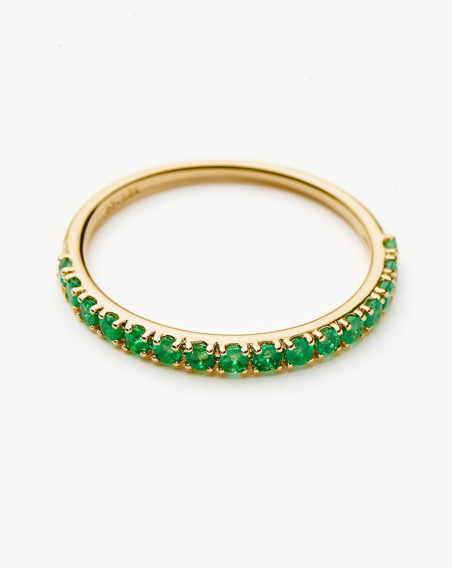 bague déternité en or massif 14 carats avec demi-émeraude