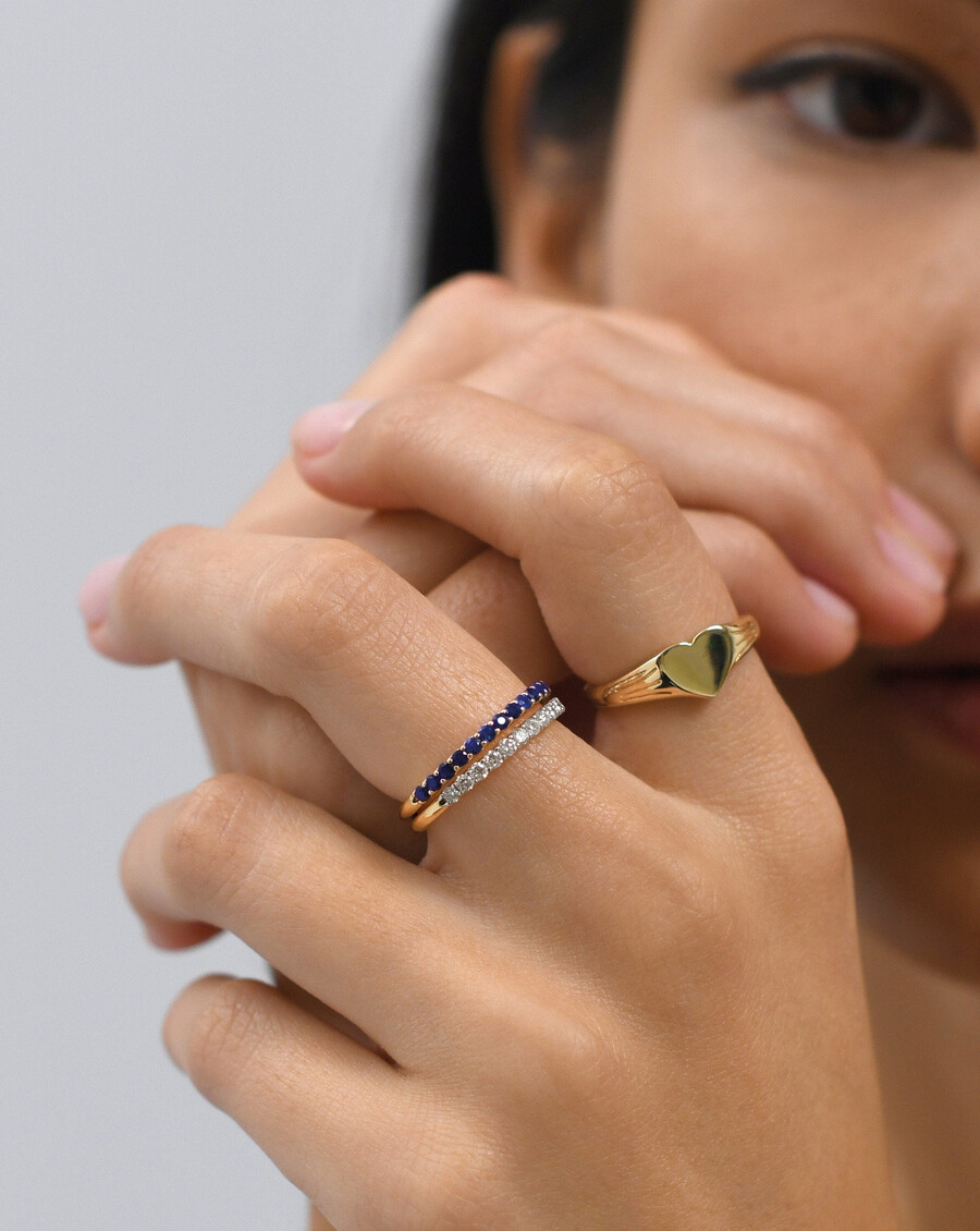 bague déternité demi-saphir - or massif 14 caratssaphir