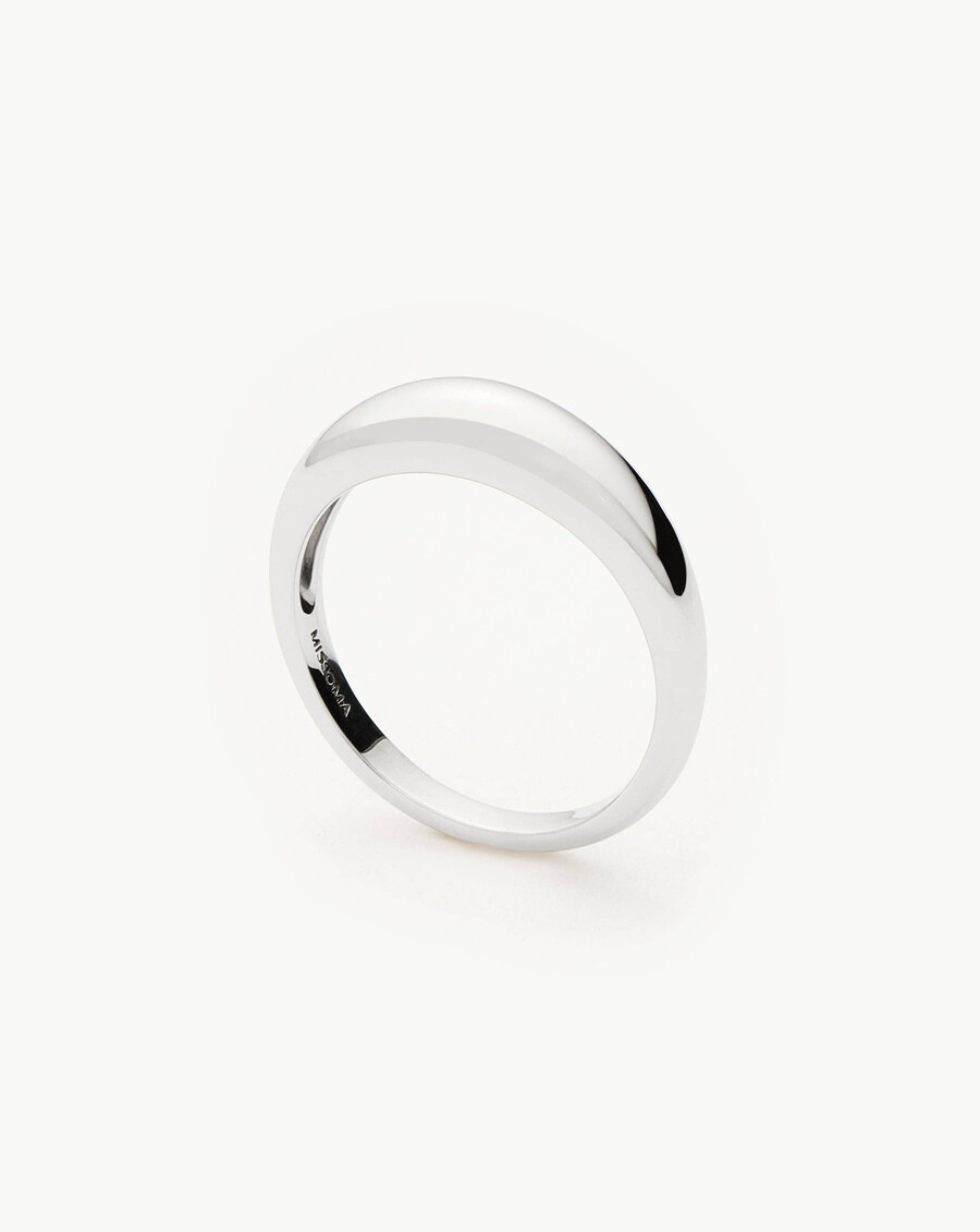 bague classique en forme de dôme en or blanc massif 14 carats