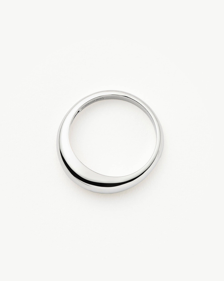 bague classique en forme de dôme en or blanc massif 14 carats