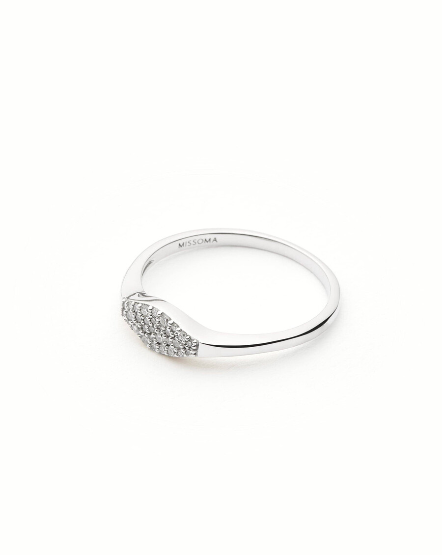 bague chevalière en or massif 14 carats sertie de diamants