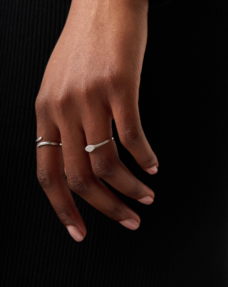 bague chevalière en or massif 14 carats sertie de diamants