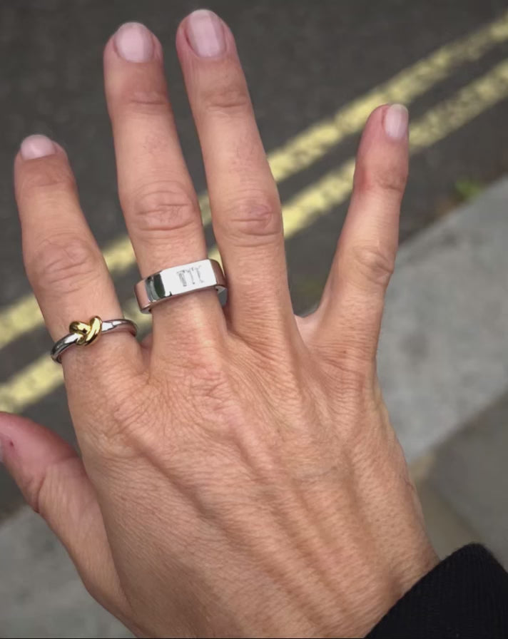 bague empilable lucy williams knot - or et argent