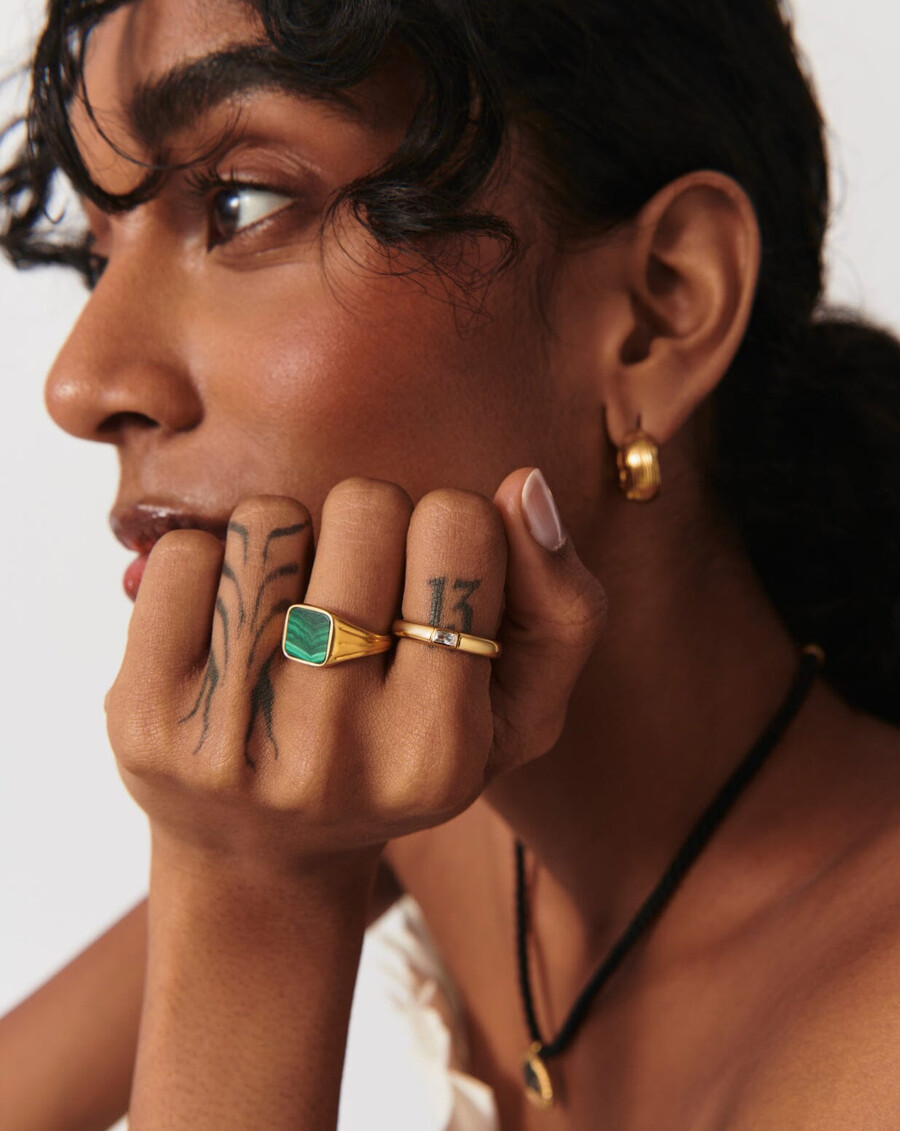 bague chevalière carrée lucy williams